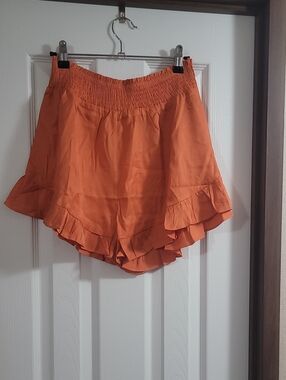 Mittoshop Ruffled Elastic Waist Orange Shorts